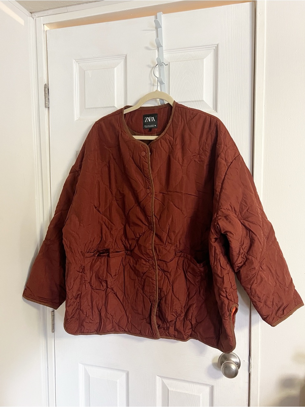 Zara Quilted Puffer Jacket in Rust M-L